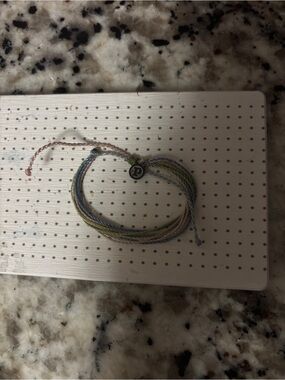 Pura vida bracelet